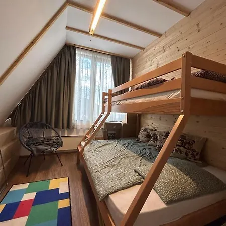 Case de vacanță Crna Ovca *