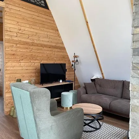 Crna Ovca Case de vacanță Lopatnica